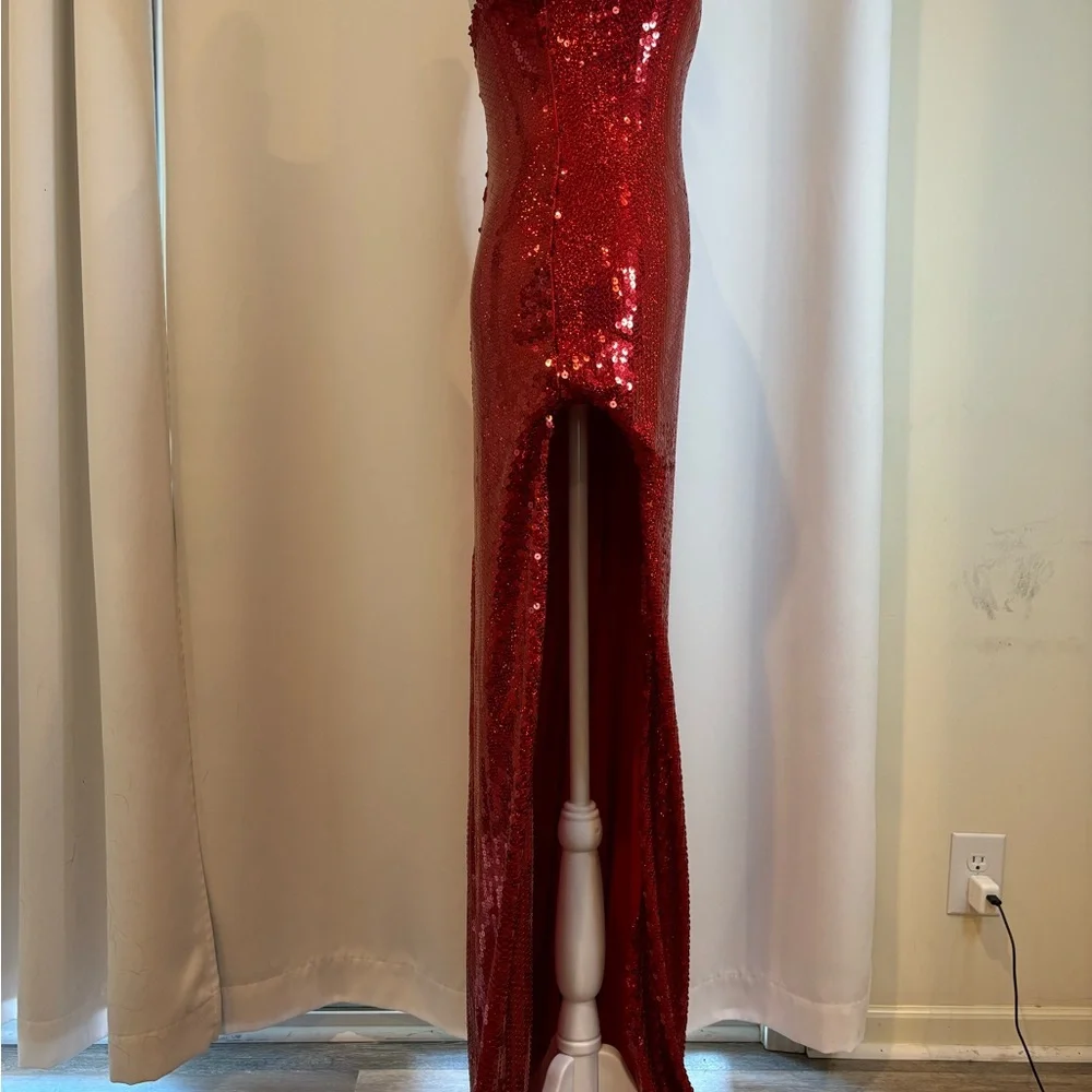 Jessica Rabbit Costume - Picture 8 of 14